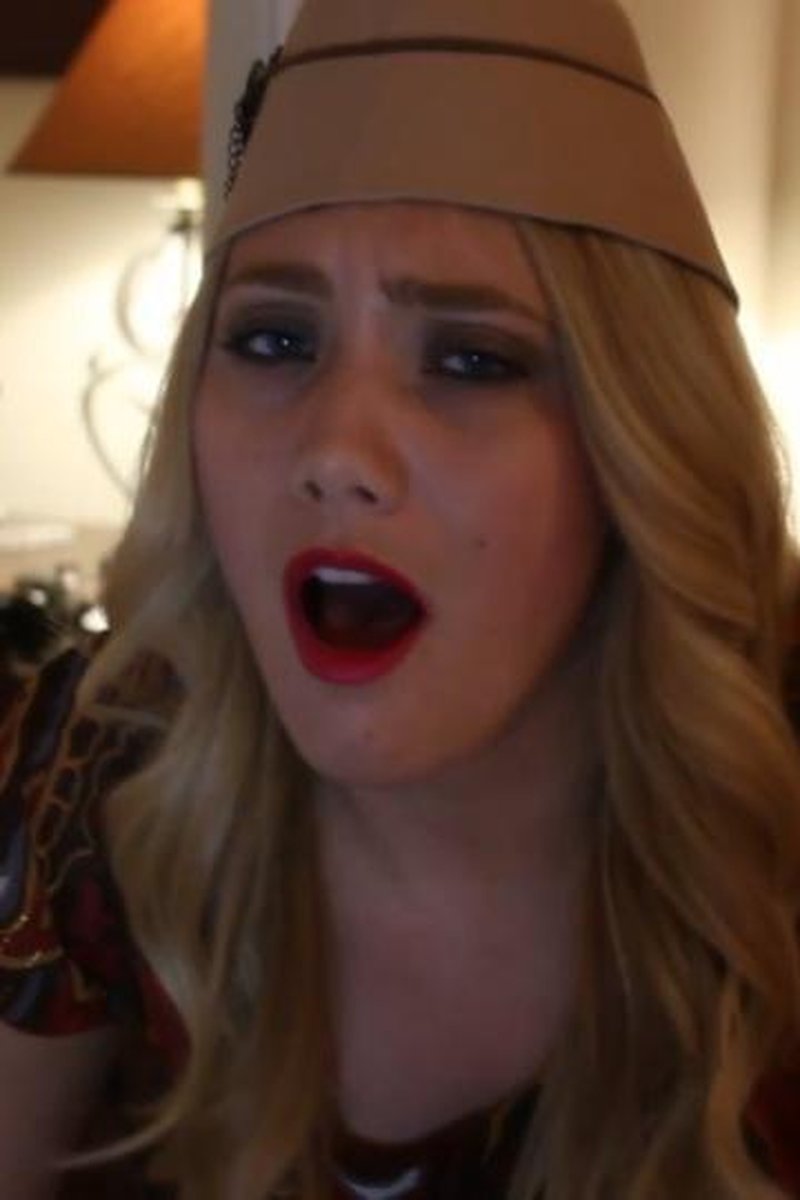 Aj Applegate 2 - Screenshot 1 of 4 - Spanking