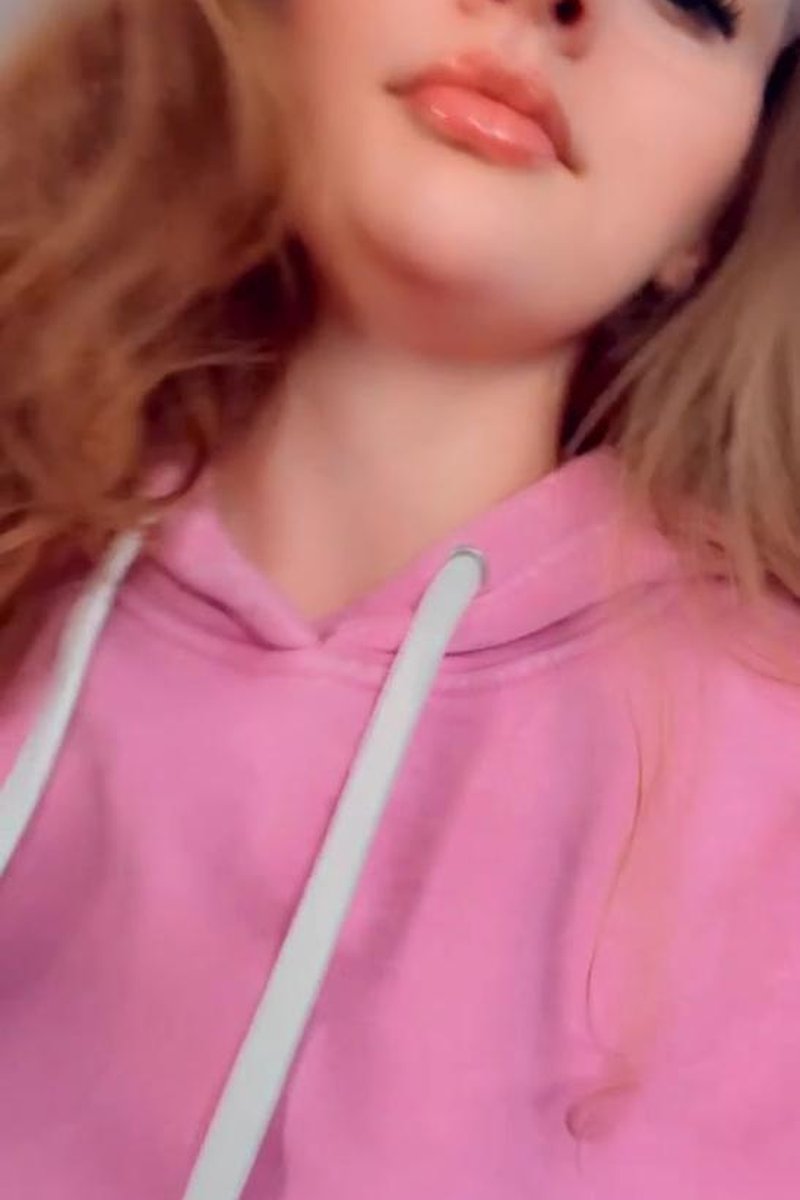 Come Join Livemoody.Com - Screenshot 1 of 4 - Mary Moody