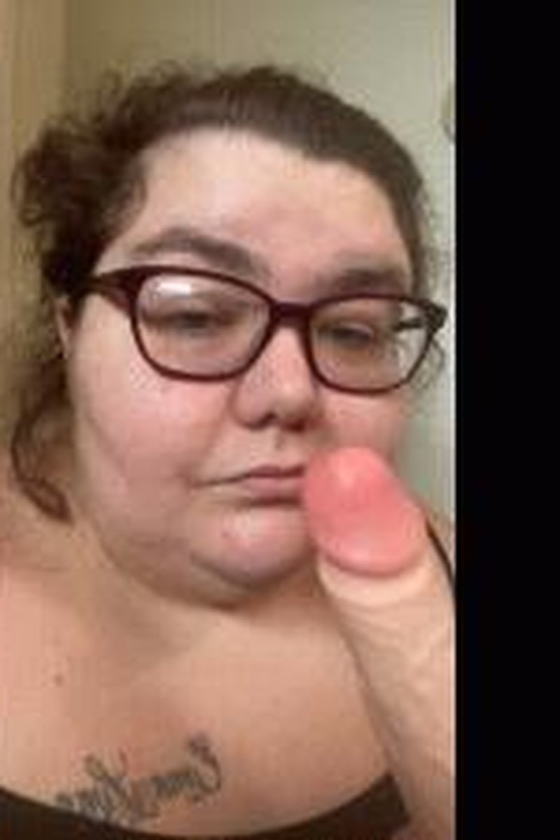 Blowjob Practice - Screenshot 1 of 4 - Amateur