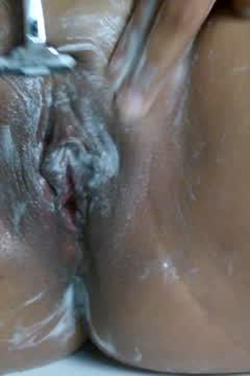 Shaving - Screenshot 1 of 4 - Amateur
