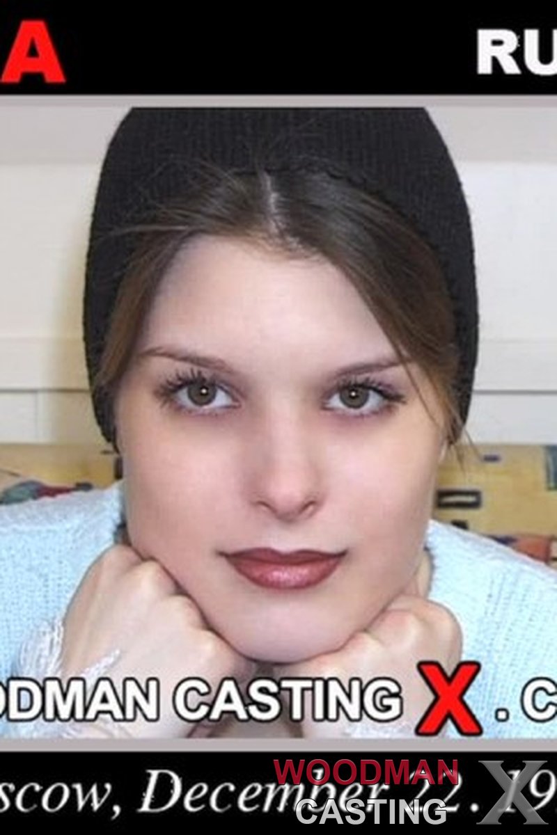 Elvira Casting - Screenshot 1 of 4 - Babes