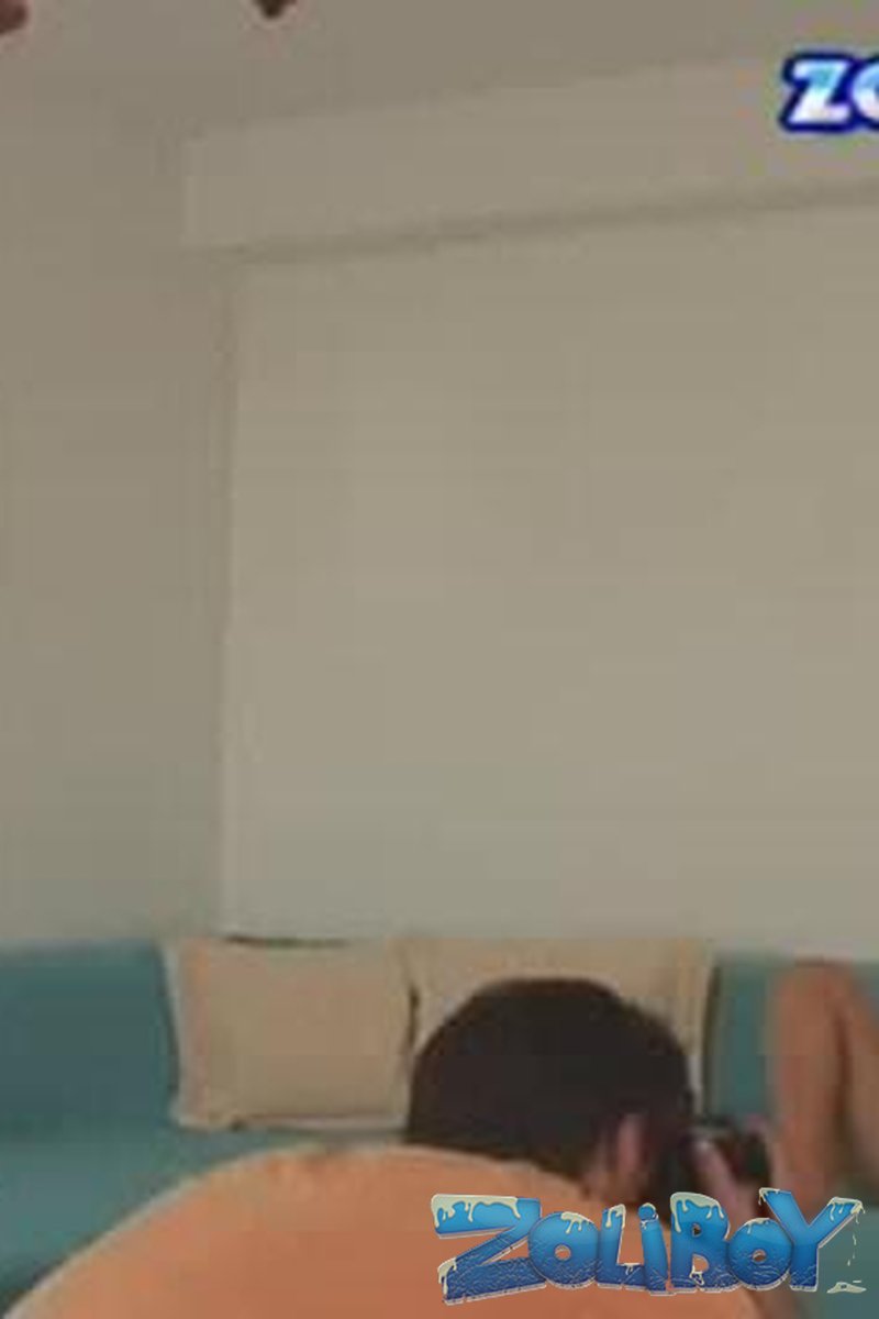 Haley Again - Screenshot 1 of 4 - Blond Hair