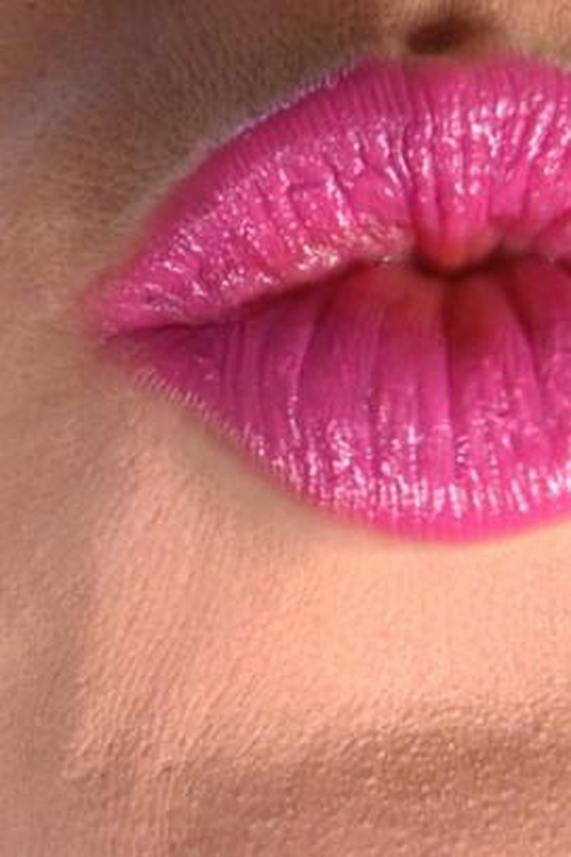 Kiss Attack - Screenshot 1 of 4 - Close Up