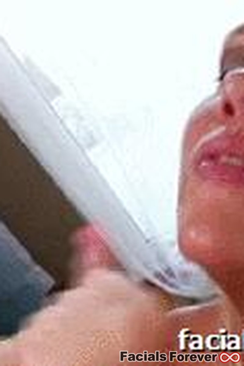 Tgif - Screenshot 1 of 4 - Blowjob