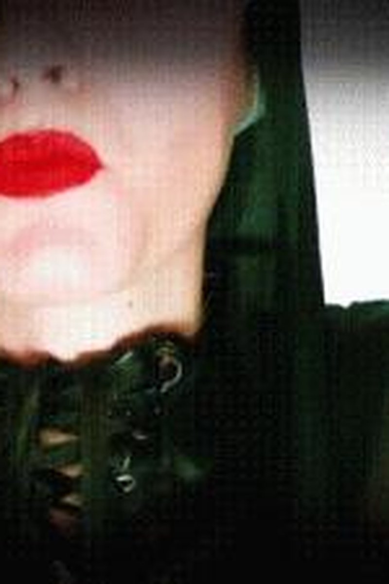 Shoot Demon Seed - Screenshot 1 of 4 - Gloves