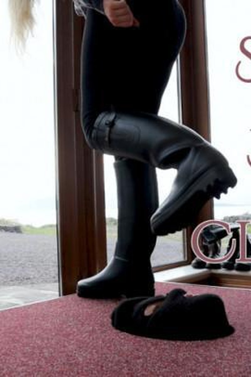 Slave Boot Cleaner - Screenshot 1 of 4 - Boots