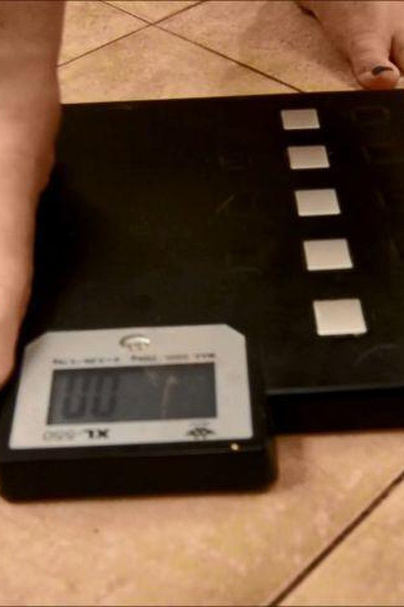 February Weigh-In: Major Gains Mp4 - Screenshot 1 of 4 - BBW