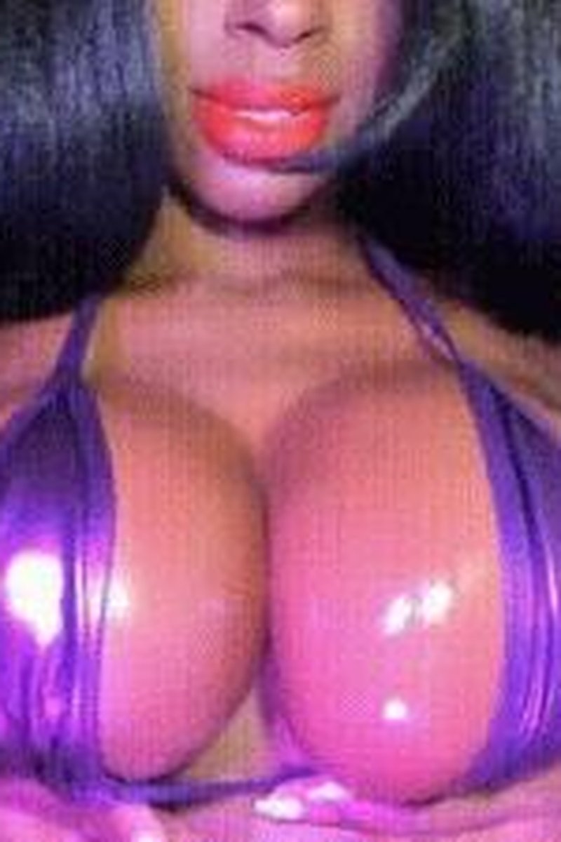 Titty Trance - Screenshot 1 of 4 - Big Tits