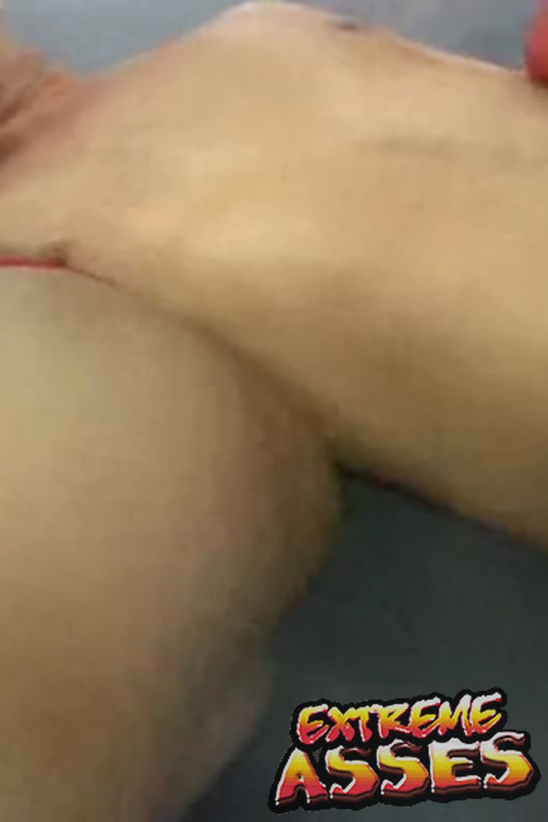 Booty Knockout - Screenshot 1 of 4 - Vanessa