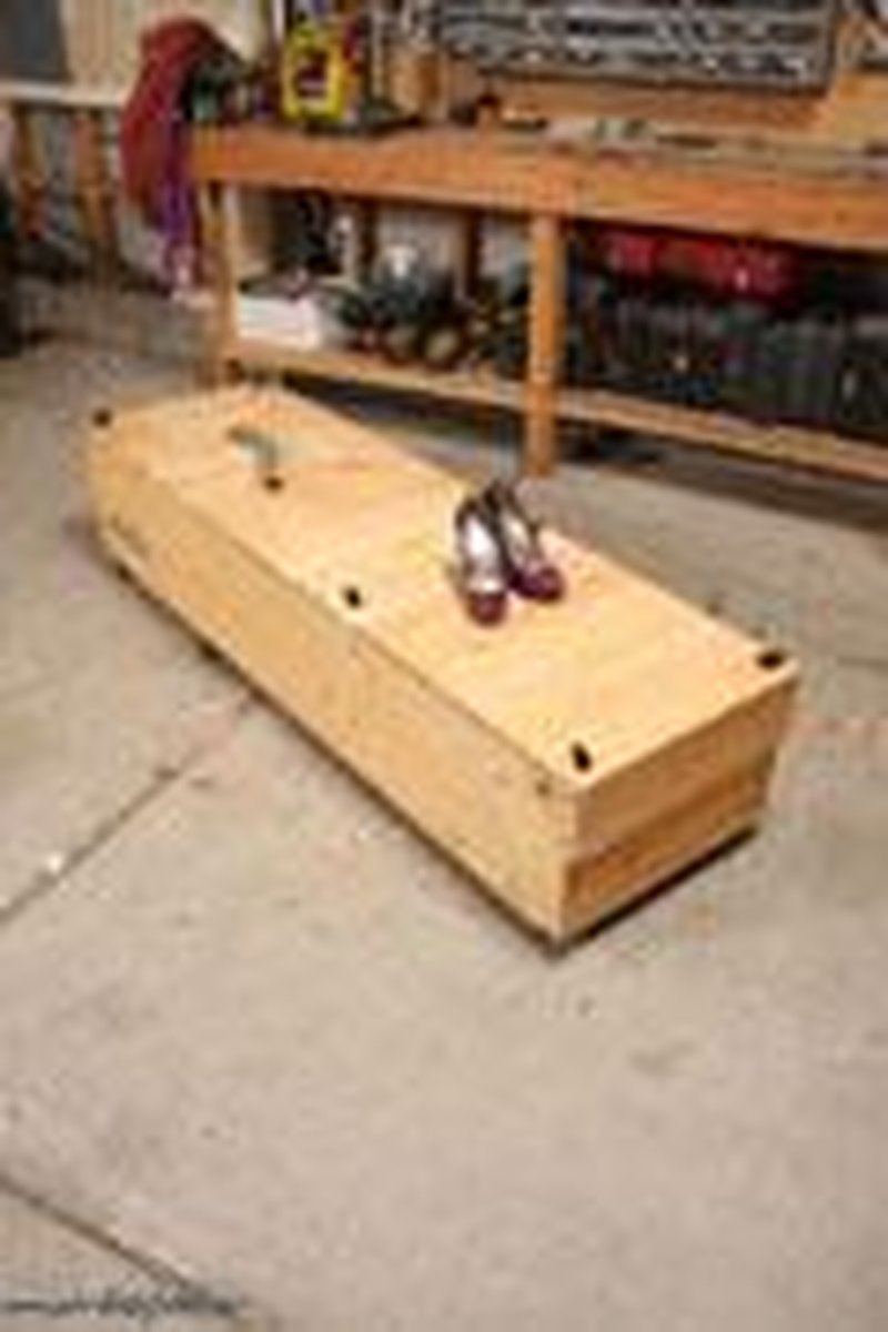 Sleep Tight - Screenshot 1 of 4 - Bondage