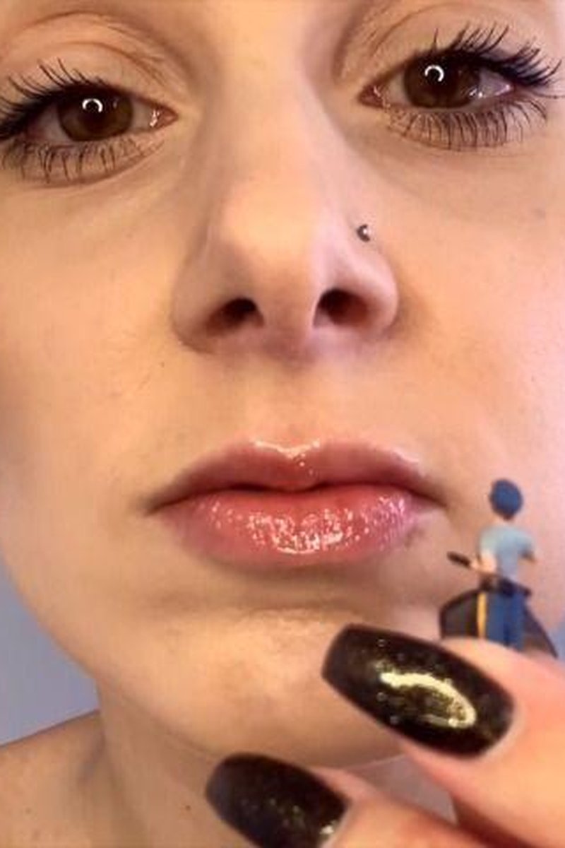 Devouring The Tiny Police Squad - Screenshot 1 of 4 - Executrix