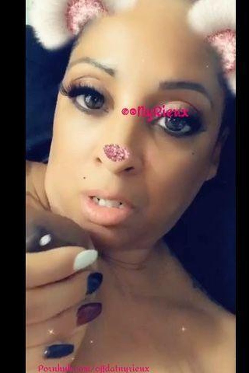 Being Playful - Screenshot 1 of 4 - Black
