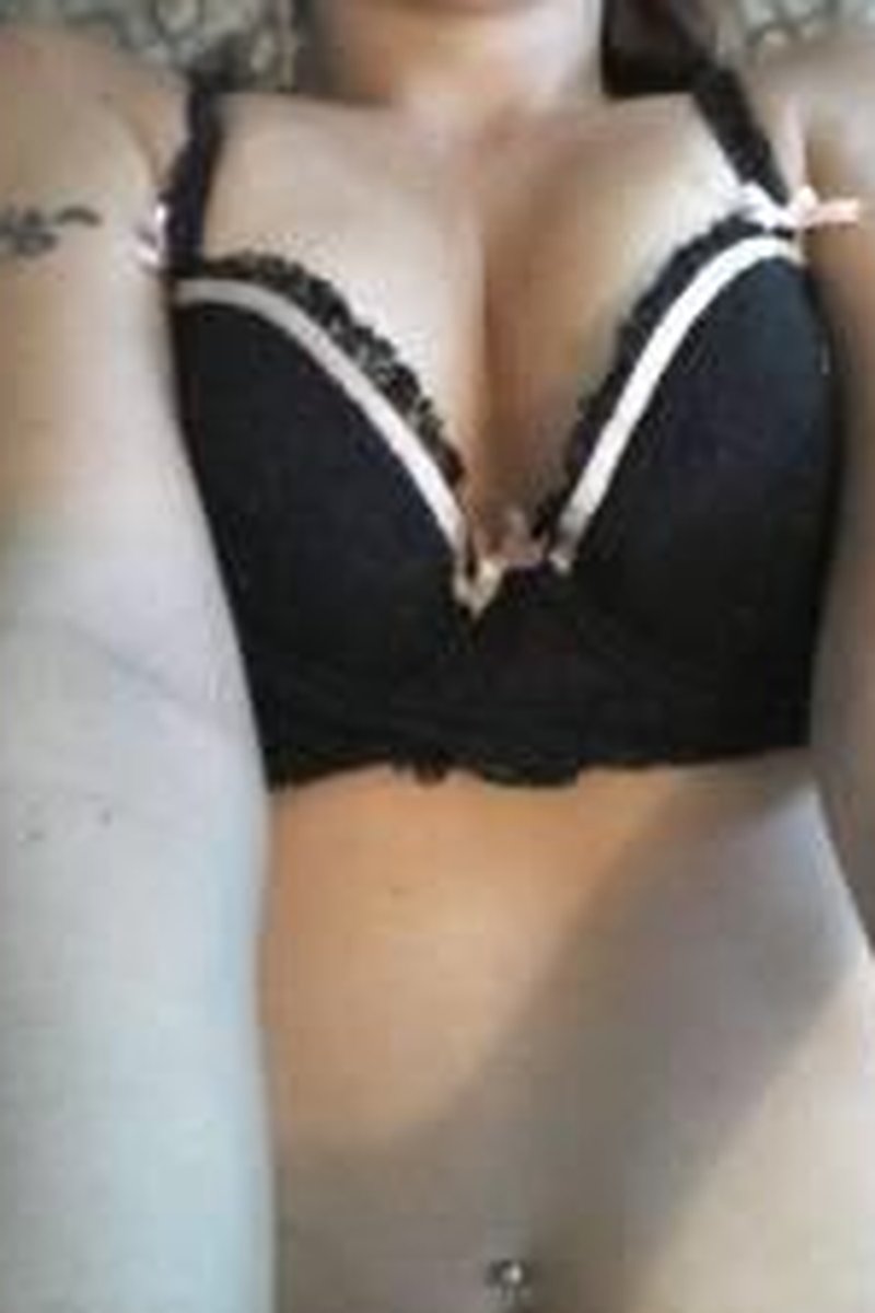 Body Shot - Screenshot 1 of 4 - Caucasian