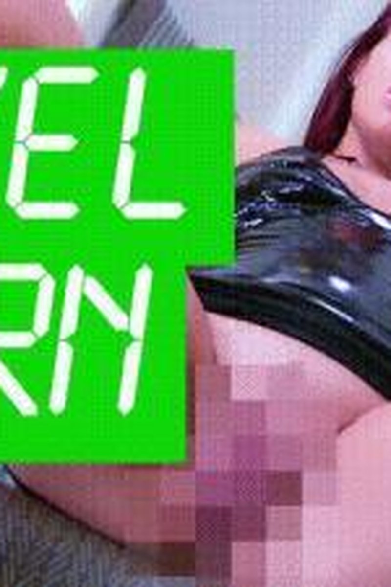 Pixel Porn - Screenshot 1 of 4 - Bitch