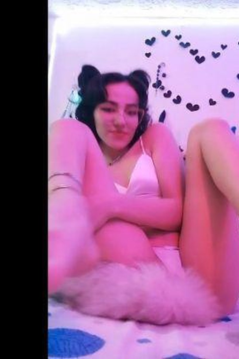 Plug Anal - Screenshot 1 of 4 - Anal