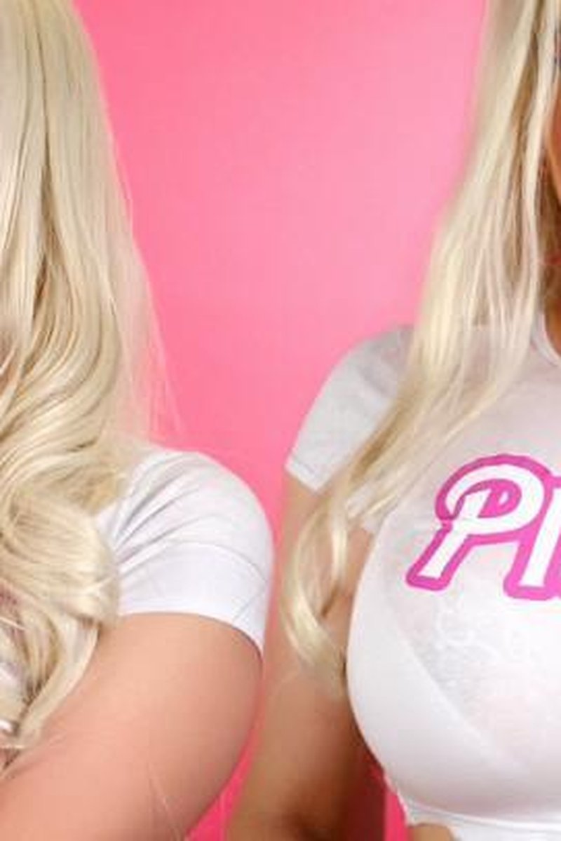 Breast Expansion - Screenshot 1 of 4 - Babes