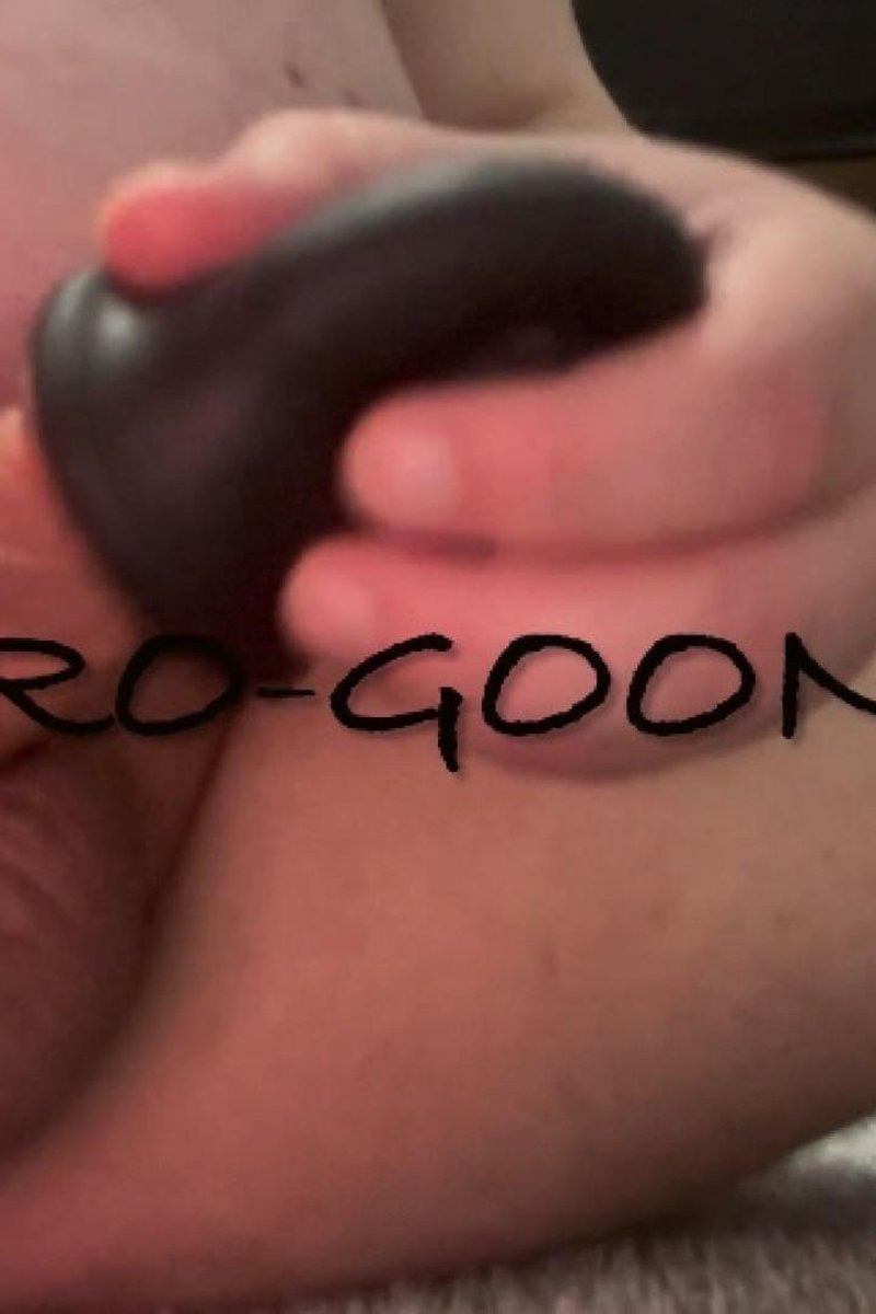 Micro-Gooing - Screenshot 1 of 4 - Masturbation