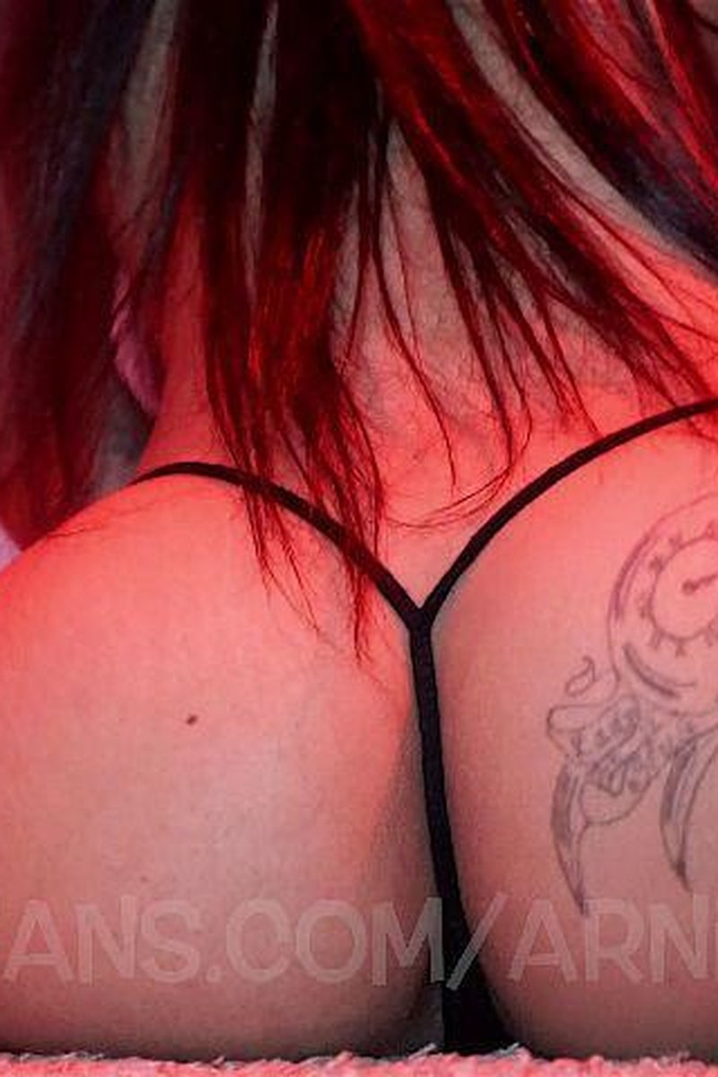 Cheek Work - Screenshot 1 of 4 - Ass Fetish