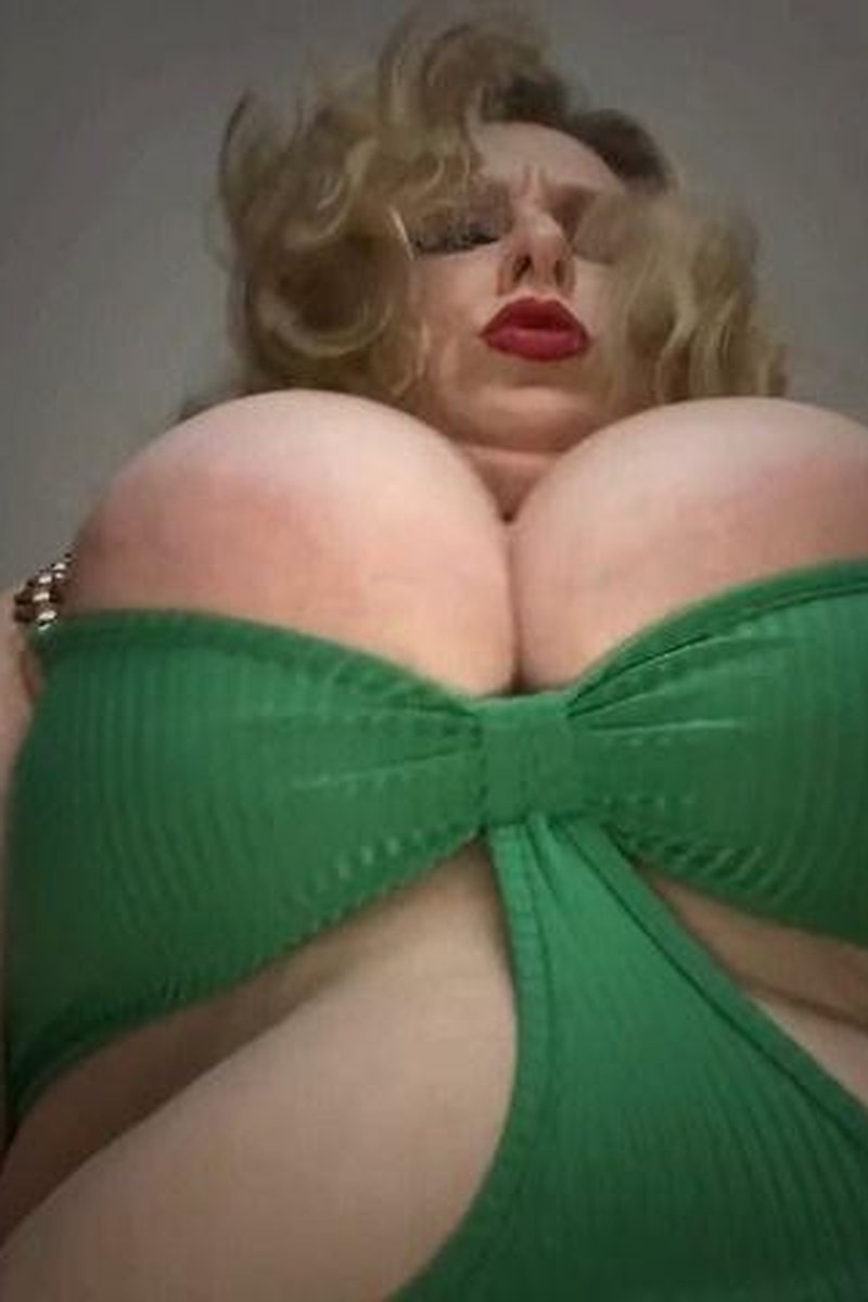 Cum Inside Me Cock Riding Simulation - Screenshot 1 of 4 - BBW