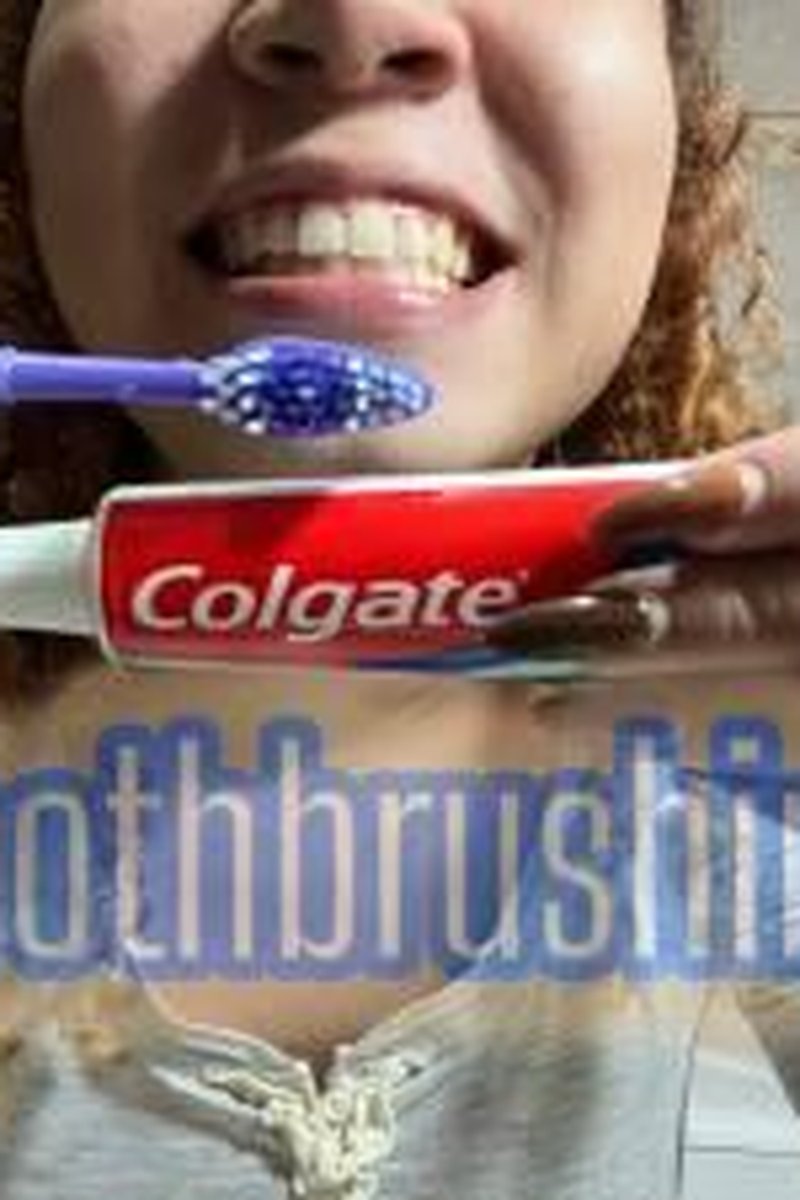 Toothbrushing - Screenshot 1 of 4 - Mouth Fetish