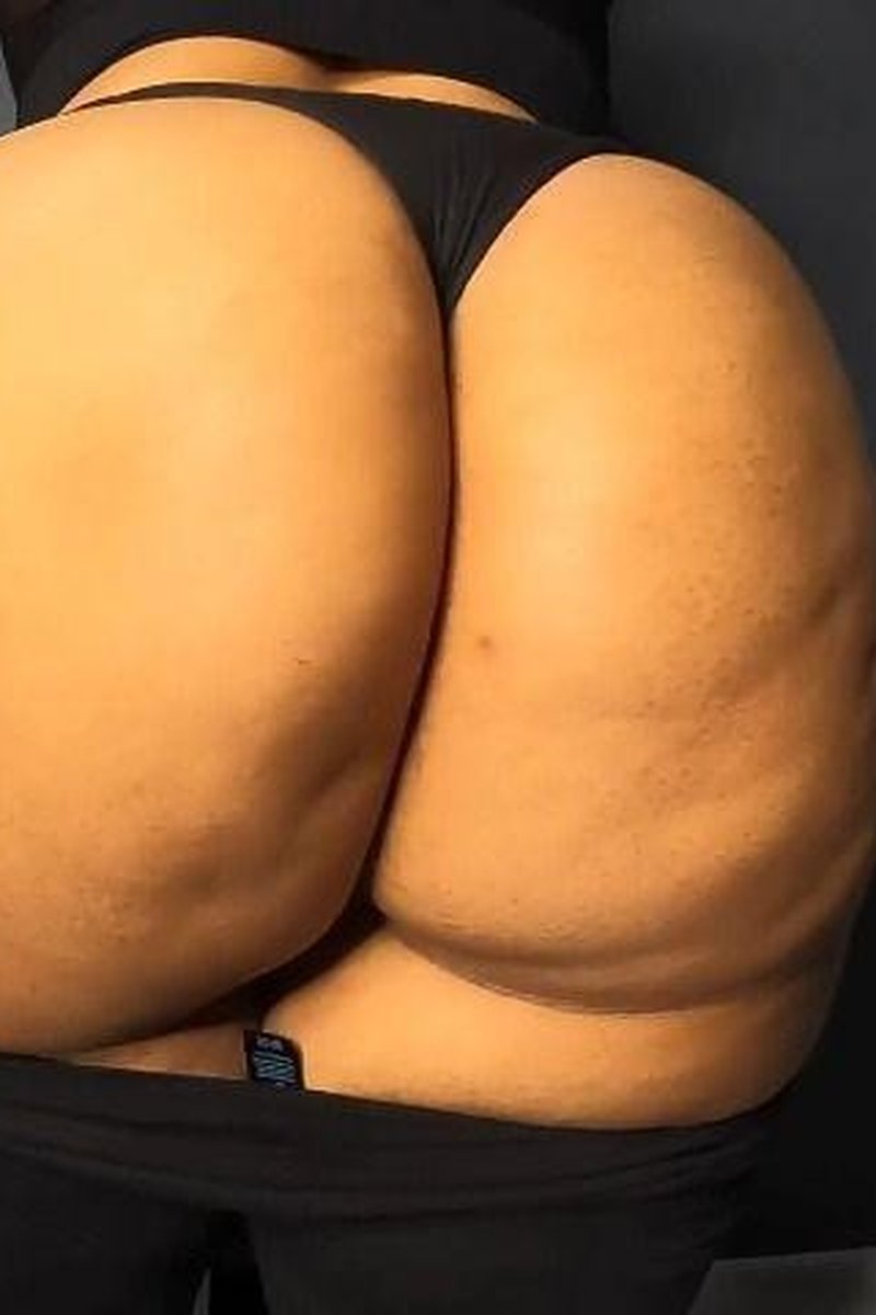 Big Booty Clapping - Screenshot 1 of 4 - Ass Fetish