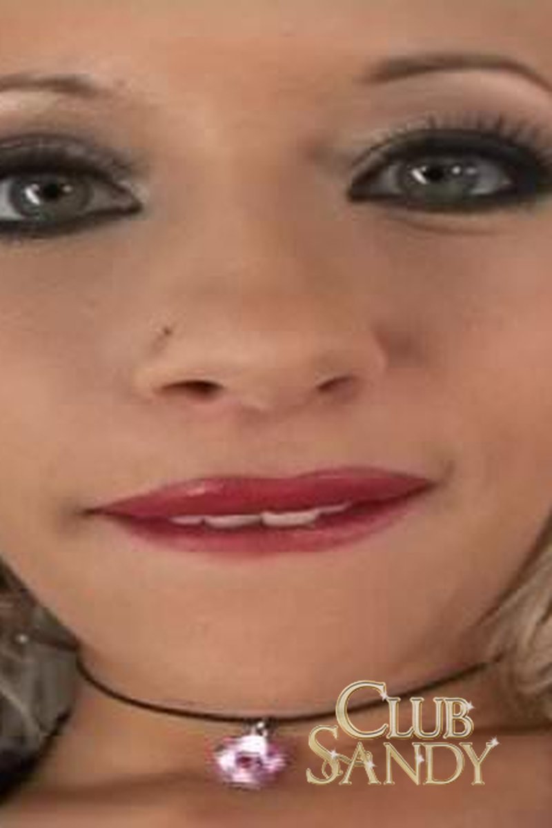 Candy Cunt - Screenshot 1 of 4 - Babes