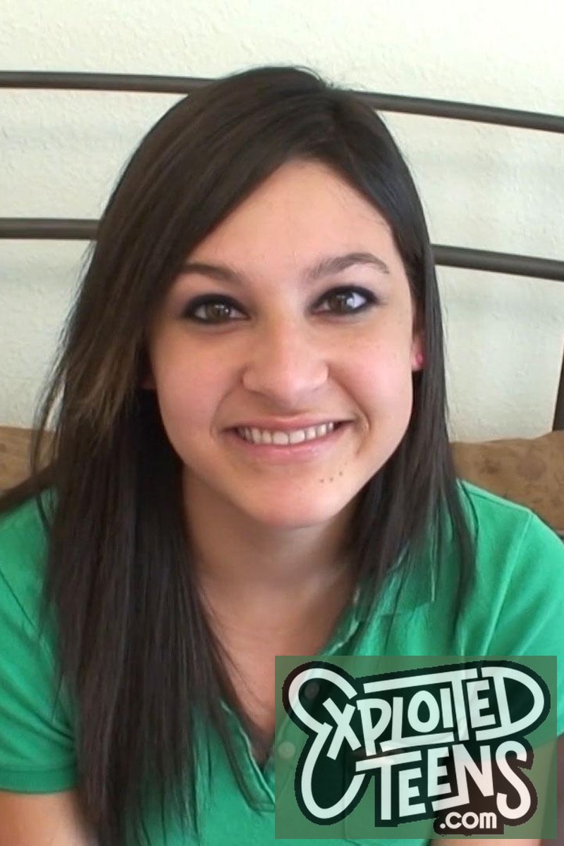 Simone - Screenshot 1 of 4 - Nikki Chase