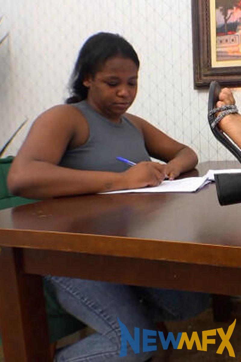 Under Pressure - Screenshot 1 of 4 - Nanda Slave