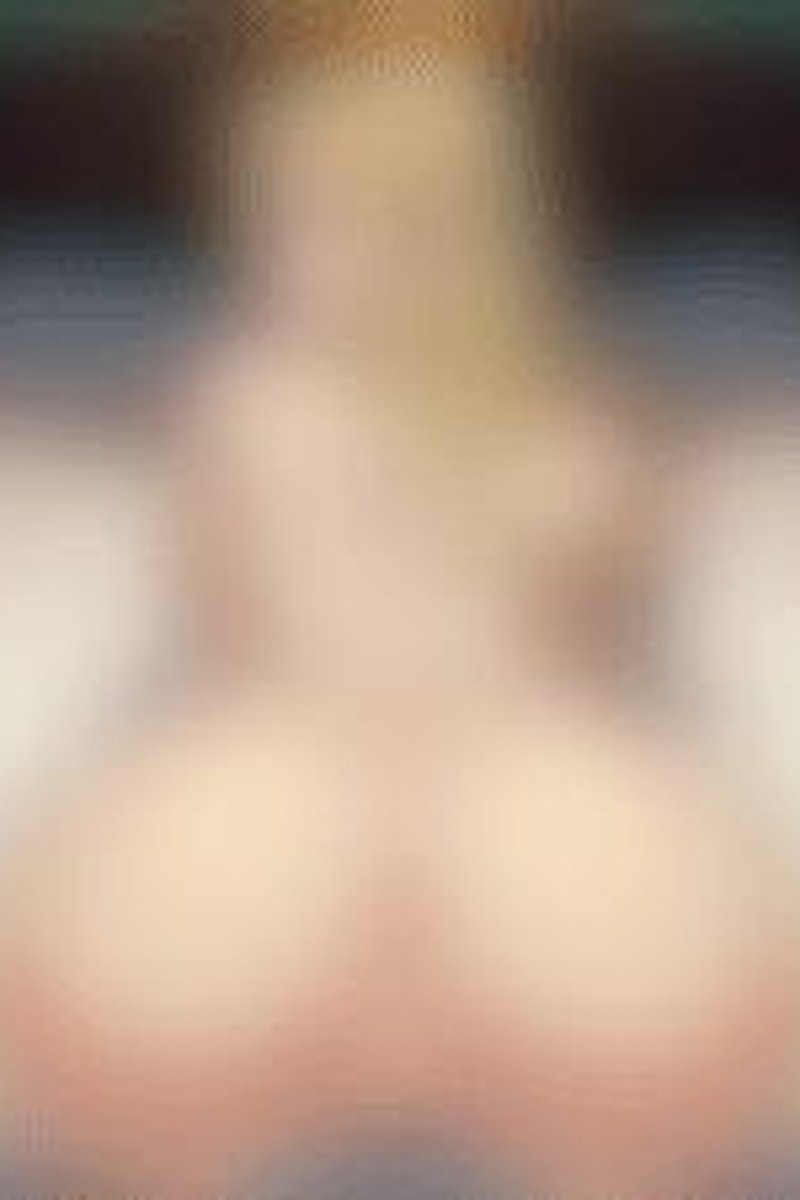 Nude - Screenshot 1 of 4 - Animated