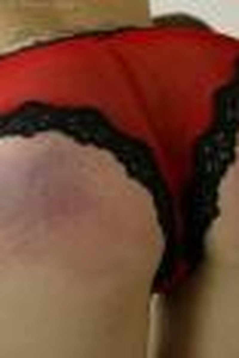 Faces - Jasmine I (E) - Screenshot 1 of 4 - Bent Over
