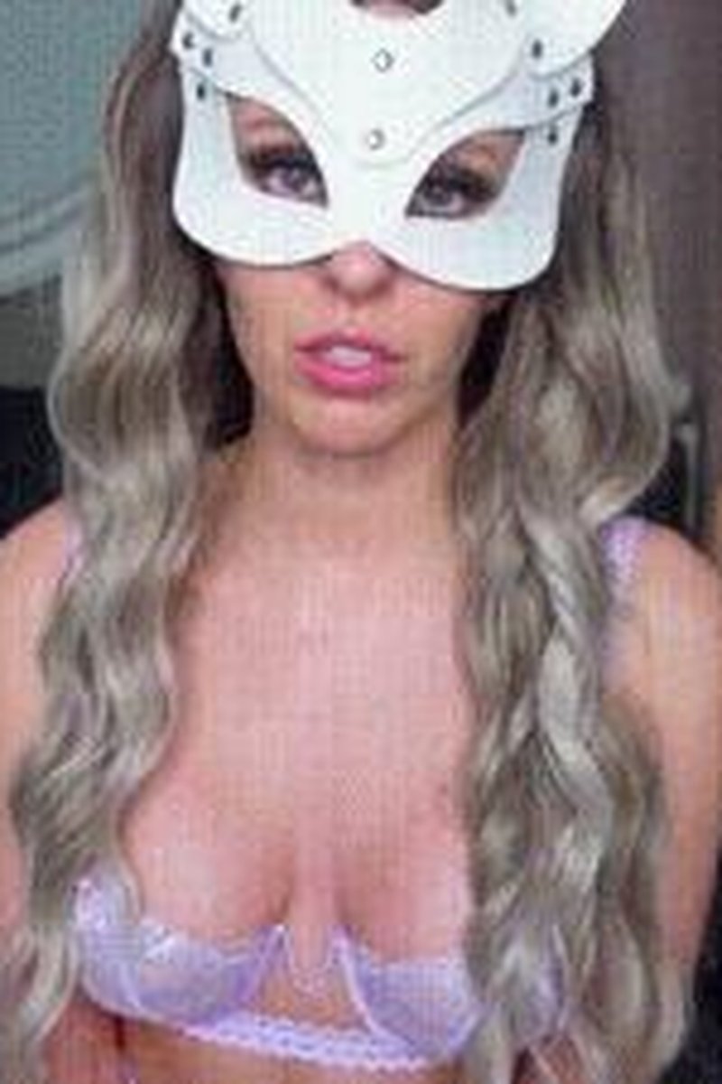 Less Nagging, More Gagging - Screenshot 1 of 4 - Big Tits