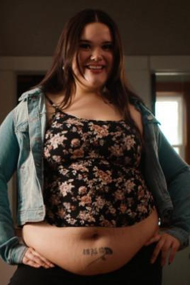 Runway Model To Fatass - Screenshot 1 of 4 - BBW