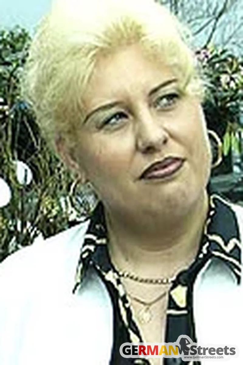 German Blonde MILF Screwed - Screenshot 1 of 4