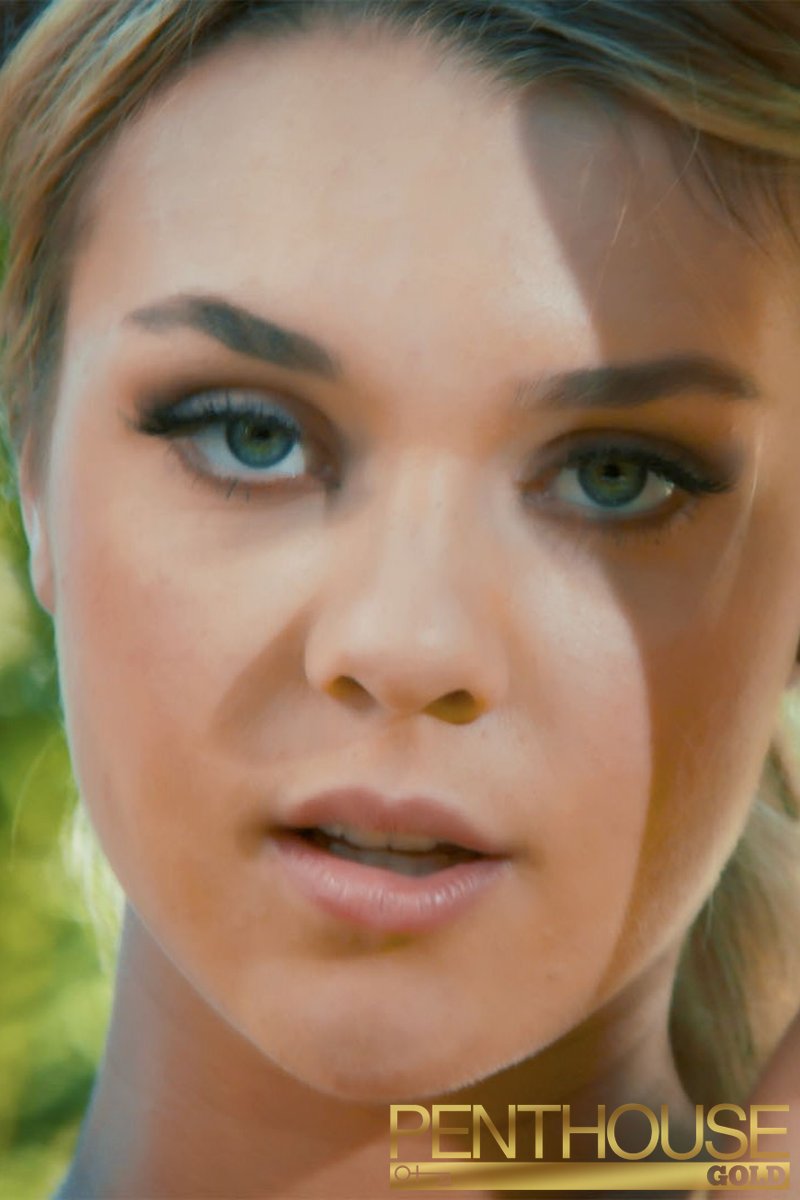 Gabbie Carter Strip 3 - Screenshot 1 of 4 - Blond Hair