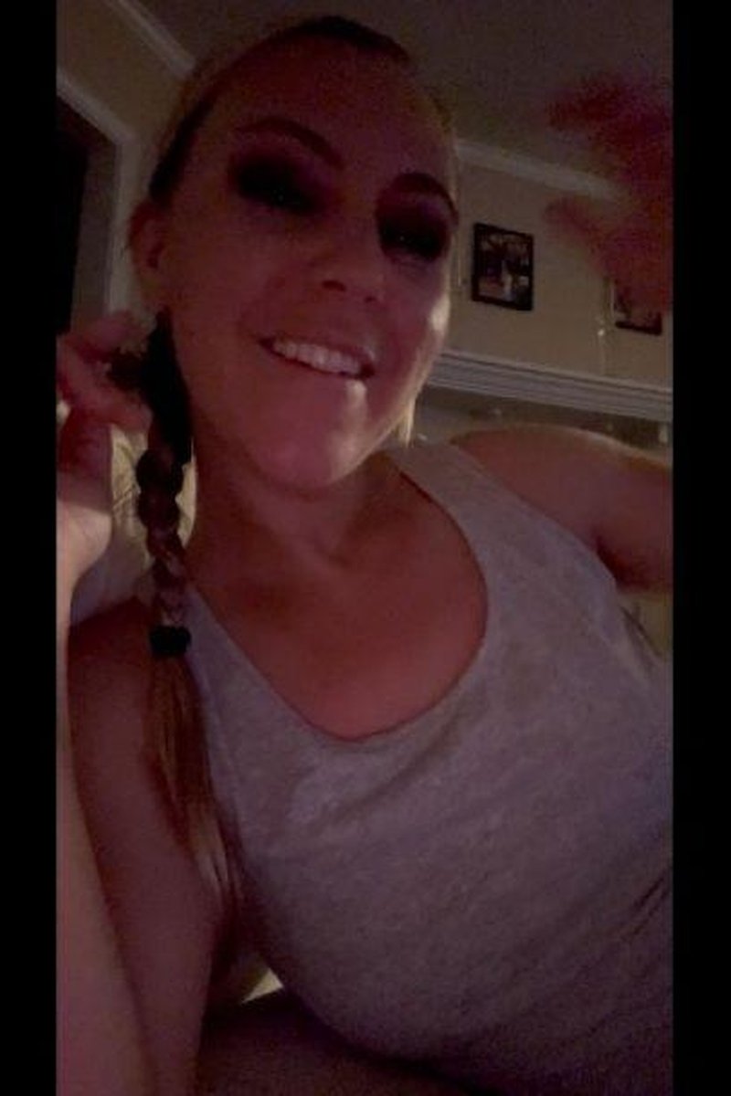 Burpees By Queen B - Screenshot 1 of 4 - Burpees