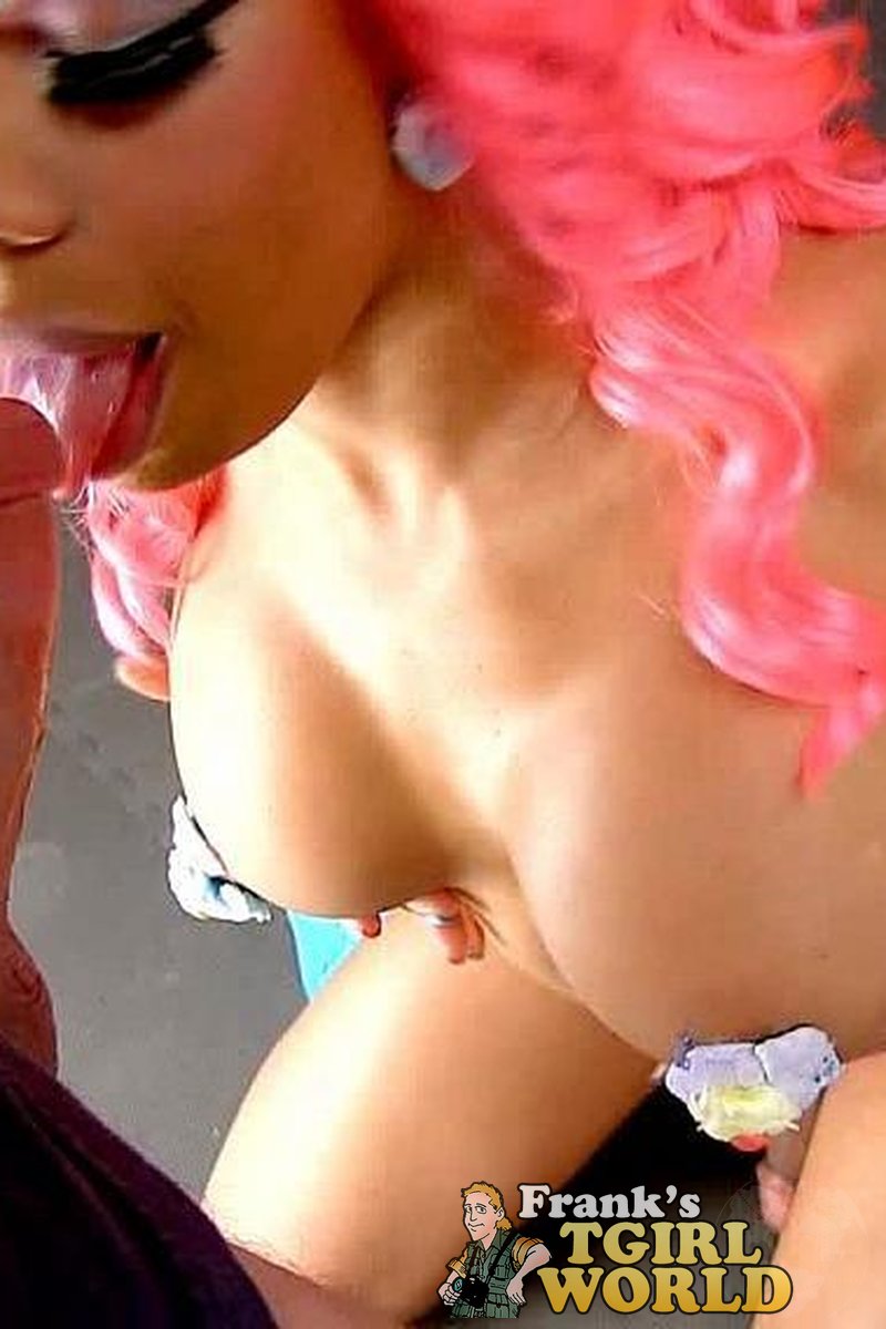 Sasha Strokes - Screenshot 1 of 4 - Transgender