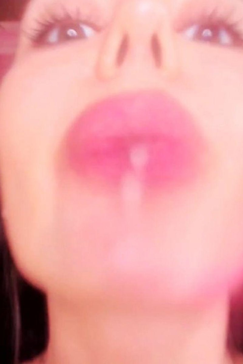 Spitting On Your Face - Screenshot 1 of 4 - Fetish