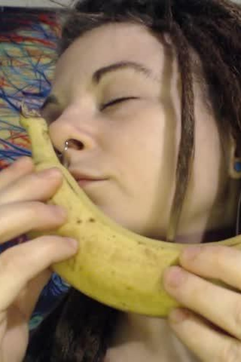 Delicious Phallus - Screenshot 1 of 4 - Fetish