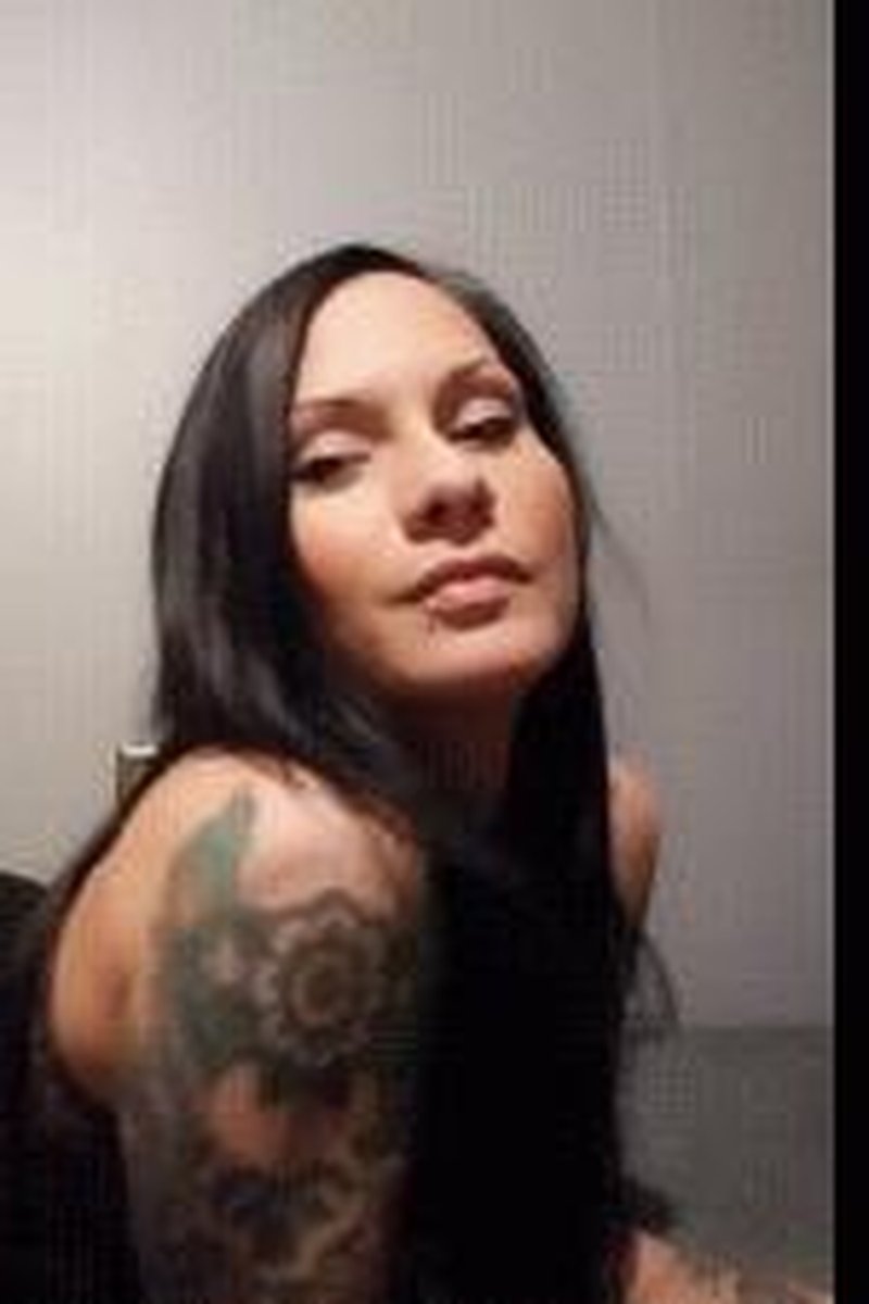 The Pose - Screenshot 1 of 4 - Foot Fetish