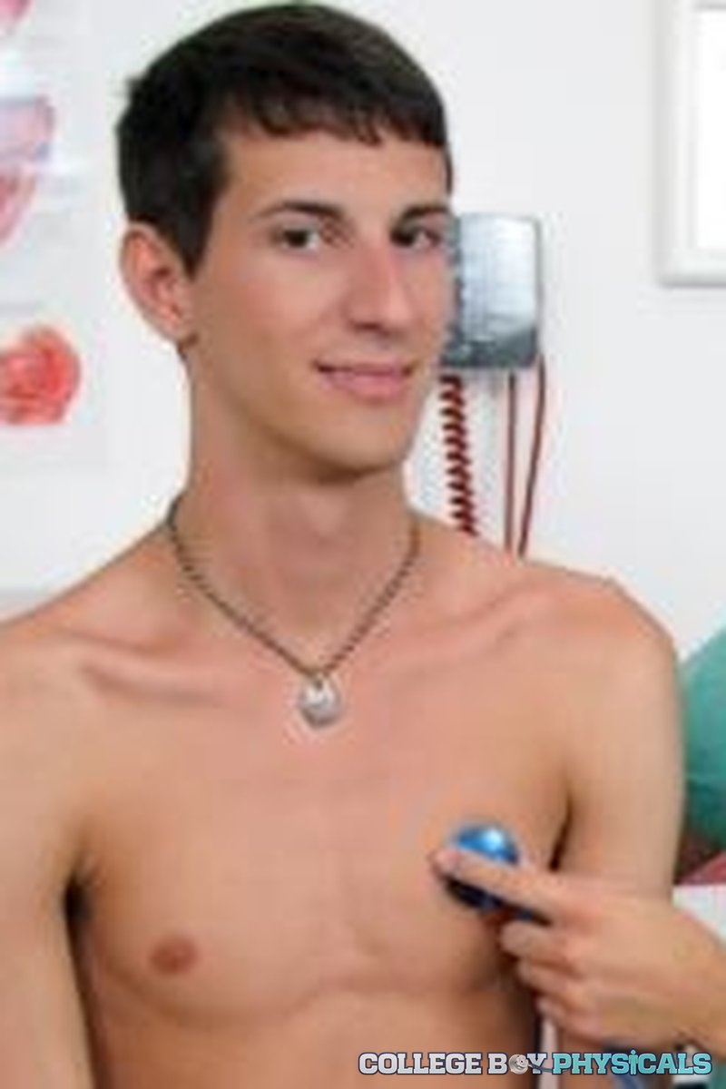 Eric & Mikey - Screenshot 1 of 4 - Gay