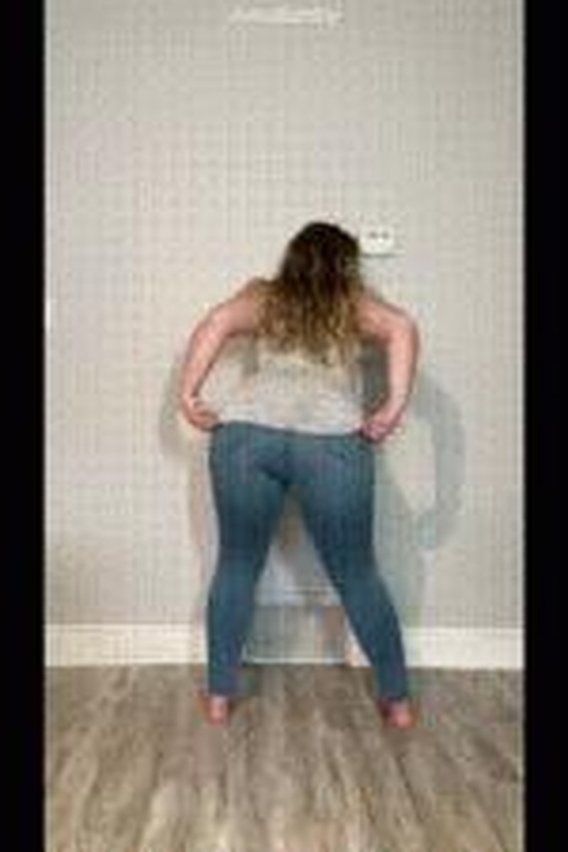 Maternity Jeans - Screenshot 1 of 4 - Ass Fetish