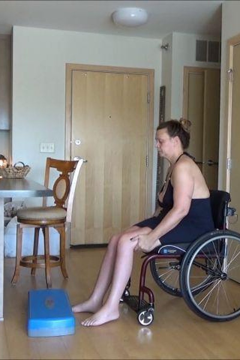 Attempting Step-Ups - Screenshot 1 of 4 - Crutches