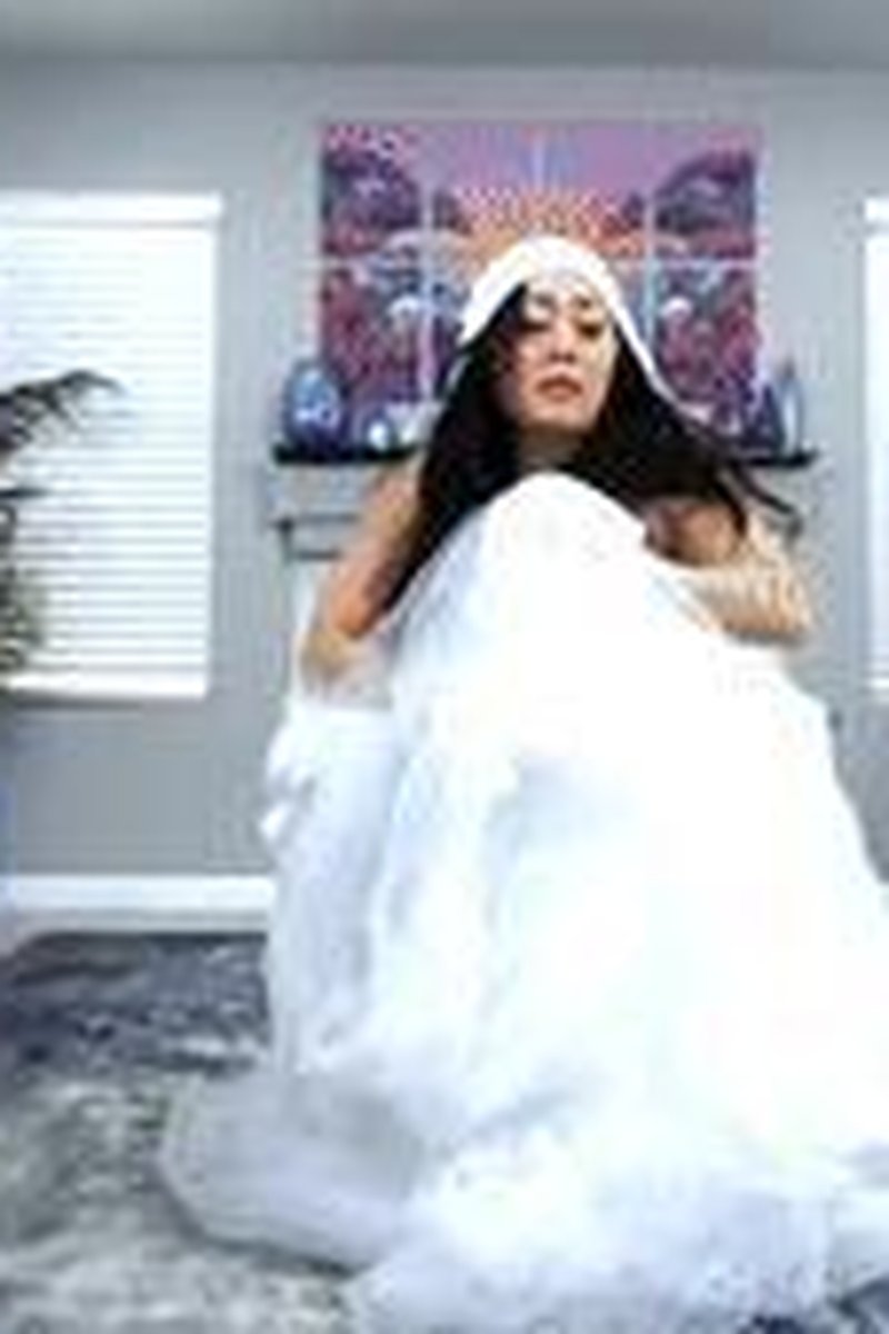 Elusive Ghost Bride - Screenshot 1 of 4