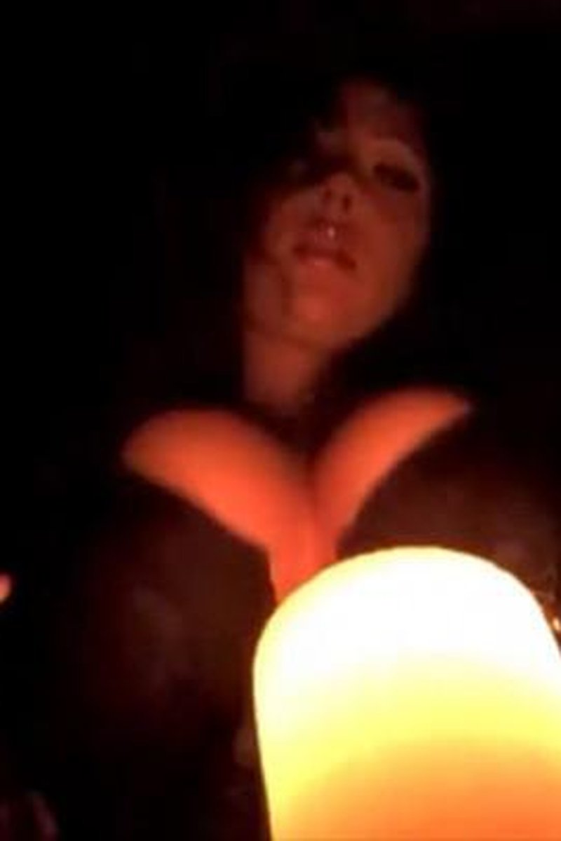 Witchy Full Moon Magic - Screenshot 1 of 4 - Erotic Magic