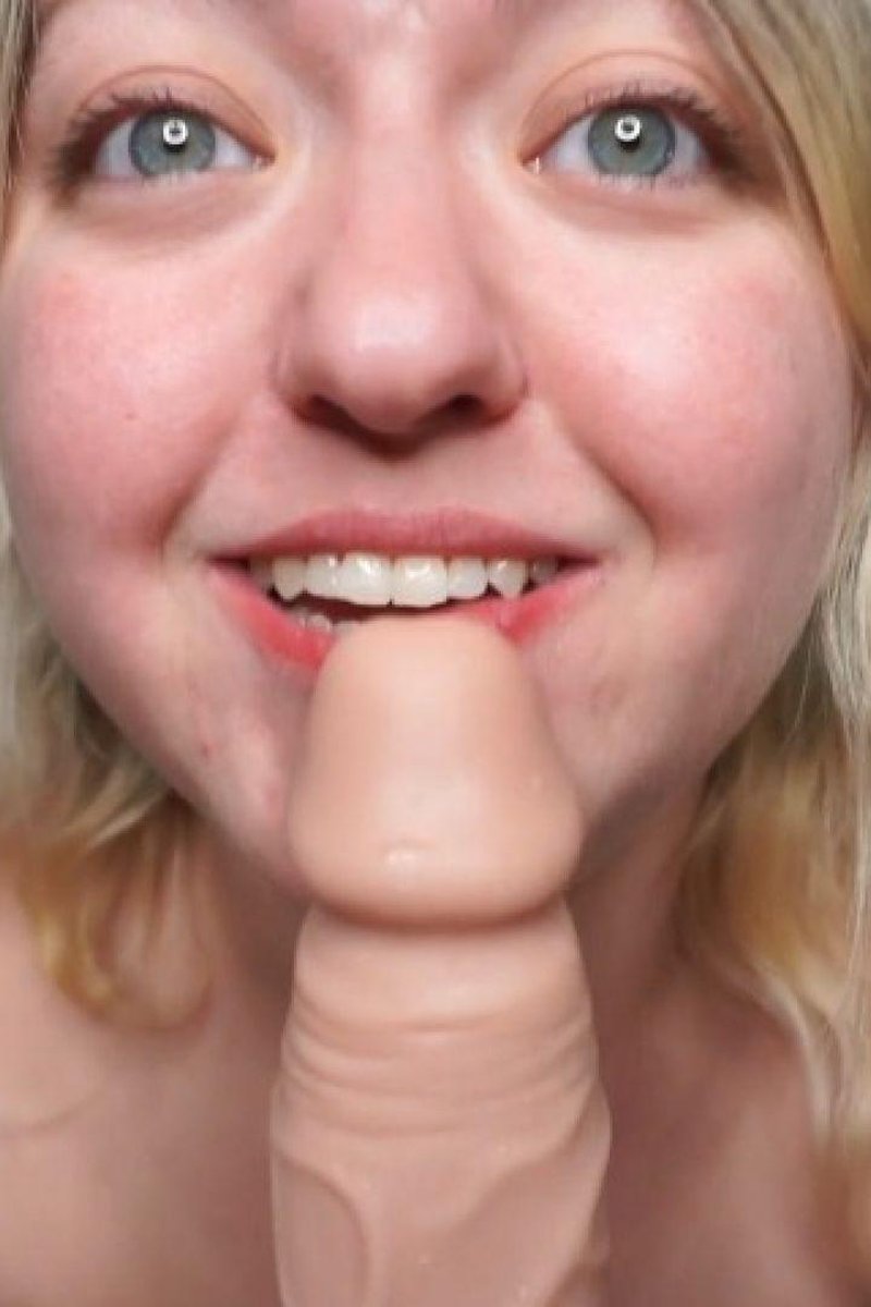 Teens First Orgasm Taboo - Screenshot 1 of 4 - Blonde Hair (Female)