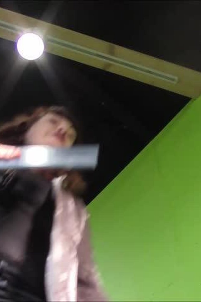 The Shrinking Spell - Screenshot 1 of 4 - Femdom