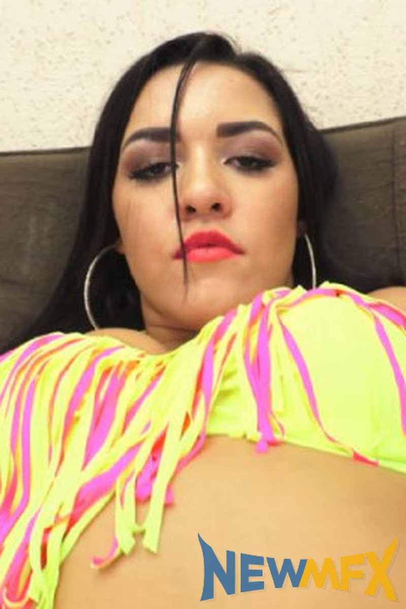 Sniff Me! - Screenshot 1 of 4 - Farting