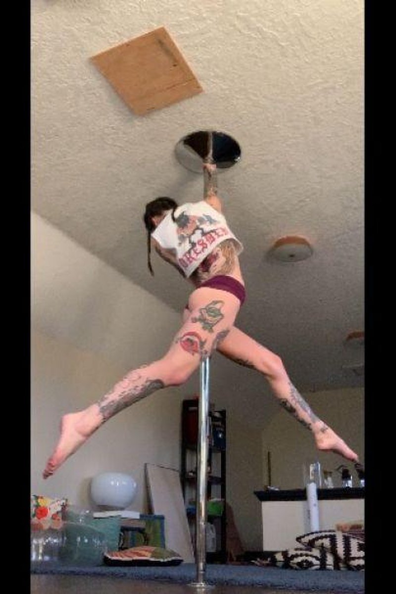Pole Practice Sfw White Crop Top - Screenshot 1 of 4 - Clothed Sex