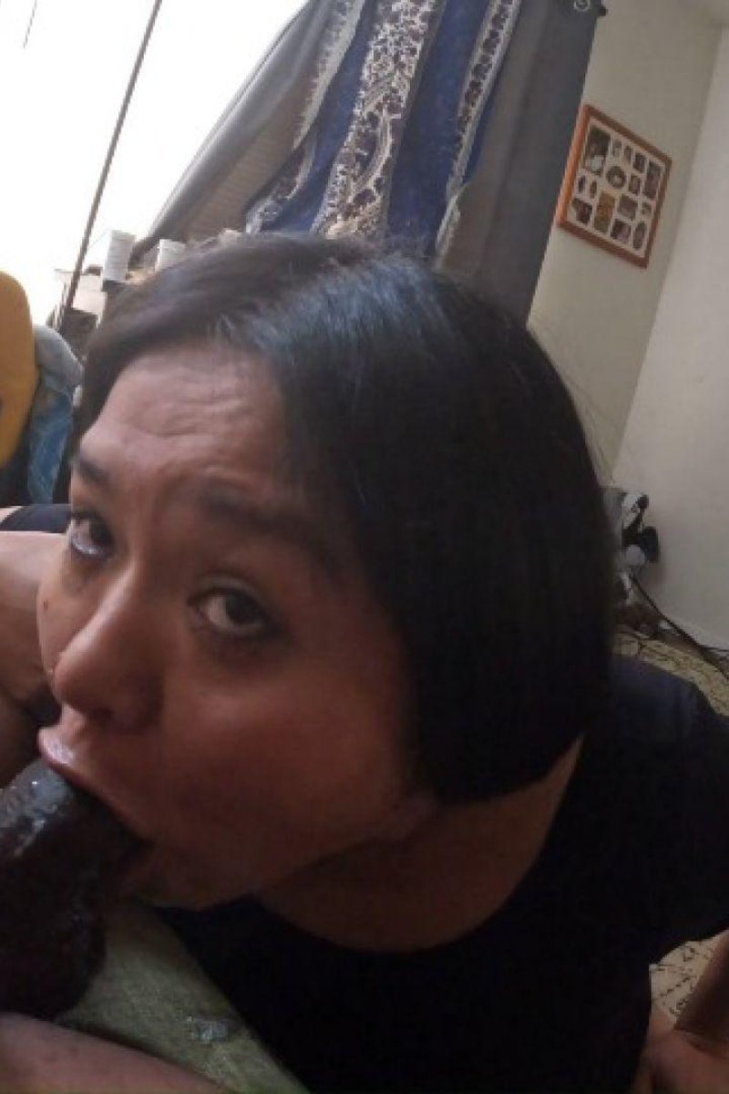 Mar.24.2 - Screenshot 1 of 4 - Blowjob