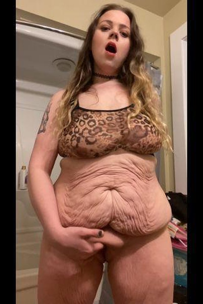 BBW Multiple Shaking Orgasms - Screenshot 1 of 4 - BBW
